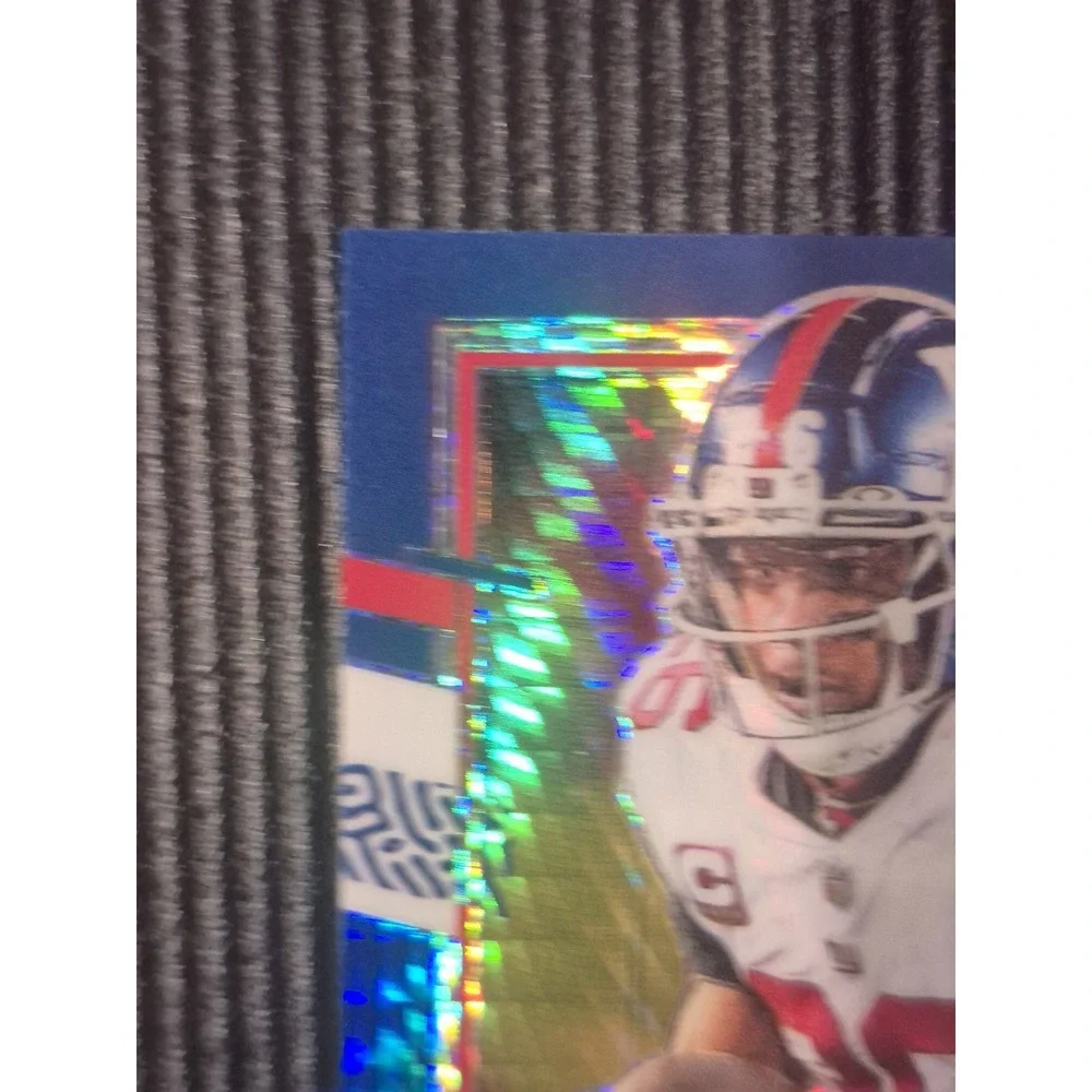 2023 Panini Donruss Saquon Barkley #DTH-SB Donruss Threads Blue Hyper (MEM)‎